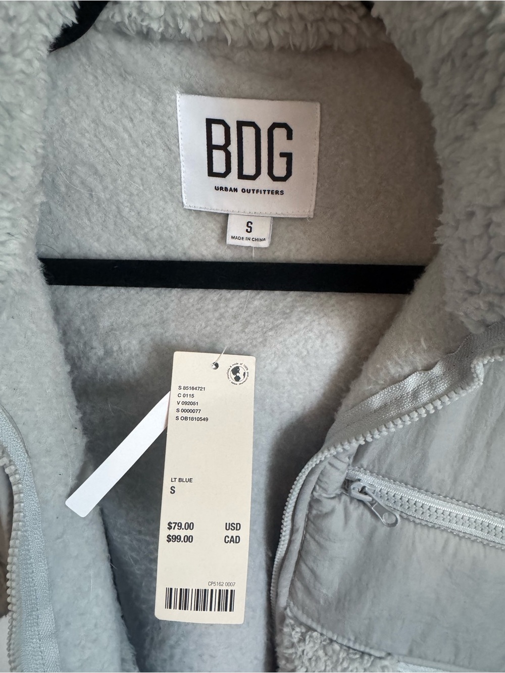BDG Light Gray Sherpa Fleece Jacket - Picture 2 of 2